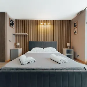 https://catanese-proverbs-house-via-napoli.catania-hotels.net